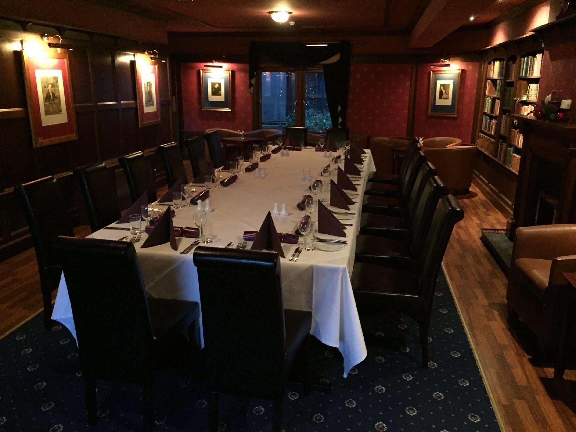 The Craighaar Hotel Aberdeen Esterno foto